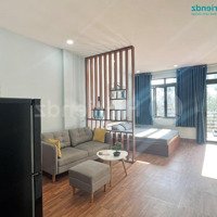 Cho Thuê Studio Ban Công Lớn, Đầy Đủ Tiện Nghi, Mặt Tiền, Ngay Cầu Chà Và, Rộng 40M2