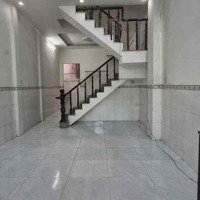 Cho Thuê Nhà: 4 Triệu/ Tháng. 4M X 14M Lầu 2 Phòng Ngủ 2 Vệ Sinh Đường 1A, Ấp