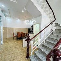 Ngộp, Nhà Ô Tô Đậu Cửa, 87M2, Ngang Khủng 6M, 2 Tầng, Nhỉnh 5 Tỷ, Tt Quận 9