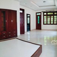 Cho Thuê Villa Khu Nguyễn Văn Hưởng, 10*20M, Gara - 3 Tầng, 4 Phòng Ngủgiá Bán 55 Triệu