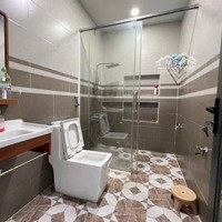 Hxh Vào Nhà-Sát Go Vấp-Đẹp Ở Ngay-104M2-3Tầng-4Pn-5Wc-Thạnh Lộc 15 Q12-Chỉ 5,65Tỷ Tl