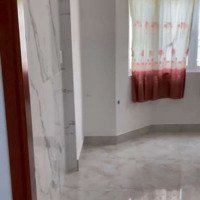 Cho Thuê Căn Hộ Chung Cư Phan Văn Trị, P2, Q5.- Diện Tích: 70M2