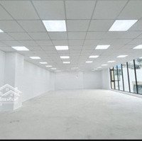 Mt Lê Hồng Phong Quận 5 - 6X30M, Hầm 5 Lầu