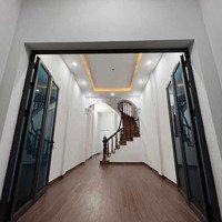 Bán Nhà Riêng 48M 3 Tầng Nở Hậu. Nguyễn Thái Học. Chợ Vồ, Gần Bệnh Viện Hà Đông. Hồ Đầm Khê. Chuẩn