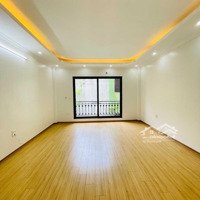 Bán Căn Nhà Dân Xây Mới Phố Nguyễn Khánh Toàn,Diện Tích45M X 5 Tầng Giá Chào Hơn 7 Tỷ