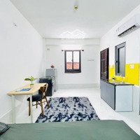 Cửa Sổ 30M2 Full Nội Thất Gàn Mũi Tàu Cộng Hoà