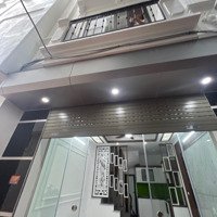 Hiếm - Nét 3,8 Tỷ- Lô Góc- Ôtô Vào Nhà:thạch Bàn - Aeon - Gần Cầu Vĩnh Tuy- 5P Sang Phố 32M X 4Tầng