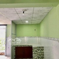 Cho Thuê Nhà Ngang 10M Mặt Tiền Nguyễn Văn Cừ 30 Triệu