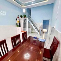 Nhà Đẹp 4*12,5M 2 Phòng Ngủmặt Tiền Buôn Bán Sau Chợ Nữ Dân Công Vĩnh Lộc A