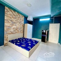 Căn Hộ Ban Công Full Nội Thất 35M2 Ngay Dương Quảng Hàm