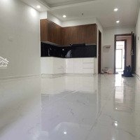 Opal Skyline Cho Thuê Căn Studio Có Sẵn Rèm Nhà Mới Ở Ngay