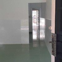 Cho Thuê Nhàmặt Tiềnđường Số 7, 60M2, 2 Phòng Ngủ Có Sân Sau , 6 Triệu/Tháng