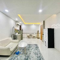 Căn Hộ Studio Siêu Rộng 40M2 - Full Nội Thất Đầy Đủ Tiện Nghi - Ngay Bờ Kè Trường Sa - Q3