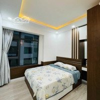 Chính Chủ Cần Tiền Bán Nhanh Căn Góc View Biển + Phố Toà Oc1B