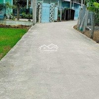 Bán Gấp Lô Đất Diện Tích: 100M2 Shr Giá Bán 850 Triệu Kv Bình Chánh Đường Rộng 8M Vị Trí Kinh Doanh Mua Bán Thuận Lợi