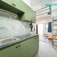 Cho Thuê Duplex Ban Công Siêu Bự Ngay Ngã Tư Hàng Xanh