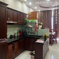 Nhà Mặt Tiền Quận 7 Chỉ 16 Tỷ.