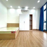 2 Phòng Ngủ60M2 Cửa Sổ Thoáng; Thang Máy; Gần Đh Ntt | Tôn Đản