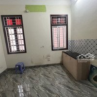 Phòng Trọ 3 Cửa Sổ, 2 Mặt Thoáng, 25M2, Cách Đg Nguyễn Đình Hoàn 50M