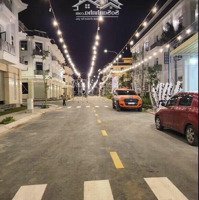 Chính Chủ Bán Gấp Lô Đất 60M2(Ngay Hồ Bơi) Kdc Thắng Lợi Central Hill Liên Hệ: 0907017502 Mr. Quang