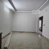 Bán Nhà Việt Hưng Lệ Mật. Diện Tích: 38M*5 Tầng Giá Bán 4.6 Tỷ.