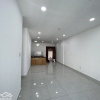 Bán Căn 2 Phòng Ngủ 2 Vệ Sinhtầng Thấp_ Căn Góc- Giá Bán 2 Tỷ 550 Triệu- View Hồ Bơi