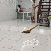 Cho Thuê Nhà Hẻm 3 Gác Trần Khắc Chân 4*8M, 3 Tầng 2 Phòng Ngủ 2Wc