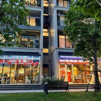 Cần Cho Thuê Shophouse Chân Đế Tòa Sakura 52M2 Siêu Vip