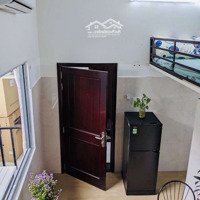 Duplex Có Thang Máy, Hầm Xe, Cửa Sổ Lớn Tại Bình Thạnh