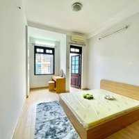 1 Phòng Ngủban Công Rộng 40M2 Nằm Ngay Trung Tâm Q3