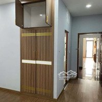 Mt Đường 25 Kdc Bình Phú 90M2 3 Lầu 6 Phòng Ngủcó Sẵn Máy Lạnh