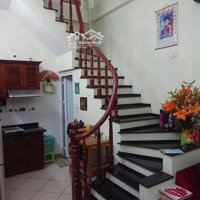 Nhà Đẹp Hoàng Sâm: 30M2, 5 Tầng, Full Nội Thất, 12 Triệu