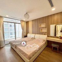 Cho Thuê Căn Vinhomes Central Park 3 Phòng Ngủ 114M2 Nội Thất Đẹp Hiện Đại