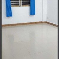 Phòng Trọ 20M2, Sát Bigc Đường Đồng Nai, P15, Q10, Giá Bán 2,7 Triệu