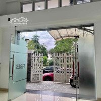 Cho Thuê Nguyên Căn Mặt Tiền Hoàng Quốc Việt 6X22 35 Triệu