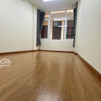 Ô Tô, Phân Lô Hoàng Quốc Việt, Sd Hơn 40M2, 5 Tầng Thông Sàn Thang Máy