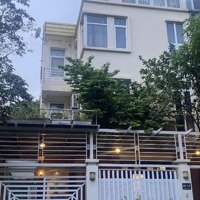 Cho Thuê Nhà Mặt Phố Dịch Vọng (Nhiều Lựa Chọn). 65M2X2T.mặt Tiền4,5M. Lh: E Nghiệp 0987921929