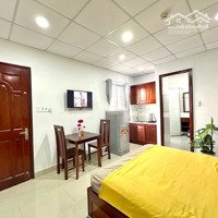 Căn Hộ Mới Xây Full Nội Thất-Nhà Có Thang Máy-Bảo Vệ 24/24