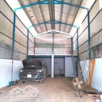 Xưởng 6X25, Gác Lửng, Vla