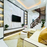 Hiếm! Nhà Phố Thanh Nhàn 32M2 - Giá Bán 4,5 Tỷ - Tiện Ích Bạt Ngàn