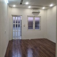 Cực Rẻ Cho Thuê Phòng 28M2 Mớiđẹp Q.1 Trung Tâm Tphcm Tiện Ichsinhhoạt