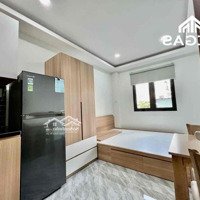 Studio 30M2 Cửa Sổ Ban Công Ngay Thống Nhất