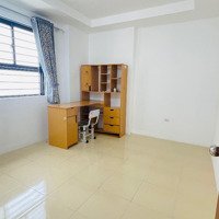 Bán Căn Góc 3 Phòng Ngủtại Ct1 Bộ Tư Lệnh Yên Nghĩa Hà Đông. Liên Hệ: 0983075108