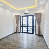 Bán Nhanh Hoa Hậu Nguyễn Khoái 70M2 - 4 Tầng Thang Máy - Gara Ô Tô Đỗ Cửa - Nhà Đẹp Lung Linh