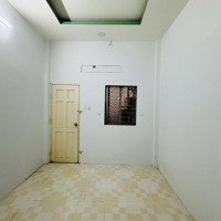 Tin Thật - Bán Nhà Nhỏ Hẻm Trần Thủ Độ (Ngay Văn Cao), Dtxd 4X5M 1 Trệt 1 Lầu