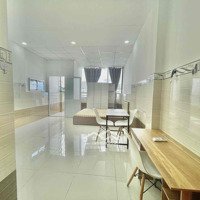 Phòng Trọ Ban Công Dạng Studio 35M2 Đường Nguyễn Văn Yến, Tân Phú