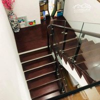 Bán Gấp Căn Hộ Tản Đà Court: 163M2, 3 Phòng Ngủ 3 Vệ Sinhsổ Hồng Riêng, 8.5 Tỷ Tl