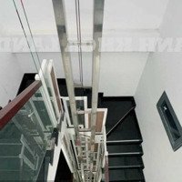 Giảm 1Tỷ Còn 9.5Tỷ, Nhà 4 Tầng Dts 300M2, Gần Ngã Tư Thủ Đức, Khu Vực Sầm Uất Nhất Hiệp Phú, Quận 9