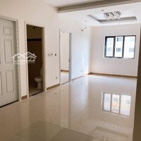 Bán Căn Hộ 65M2 - 2 Phòng Ngủ- 2 Vệ Sinh Có Sổ Hồng, Căn Góc. Giá Bán 2 Tỷ 100 Triệu. Lh Mr. Tùng 0964690900