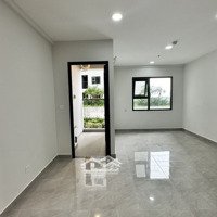 Cho Thuê Căn Studio 33 M2 Đối Diện Công Viên, Tầng Thấp, Mới 100%